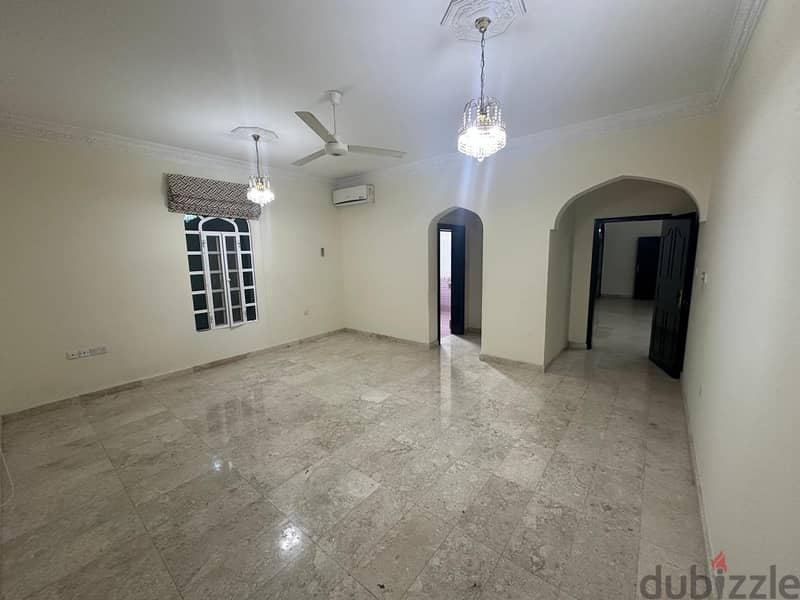 Nice 3bedrooms flat in North Ghobra near Fatima Super Market 2