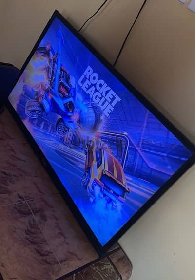 Tcl company 40 inch (Non-smart)