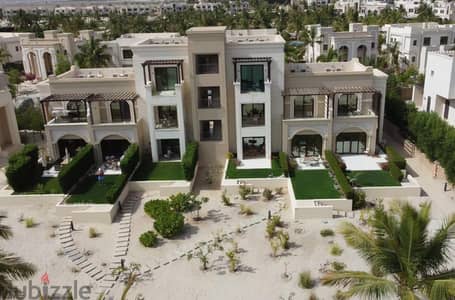 Corner Luxury Townhouse with Stunning Lake View – Hawana Salalah