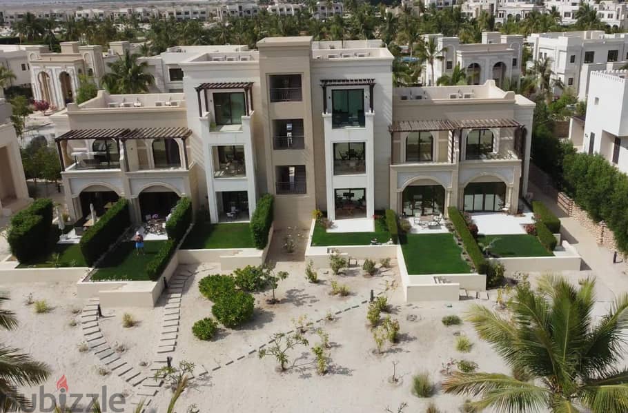 Corner Luxury Townhouse with Stunning Lake View – Hawana Salalah 0