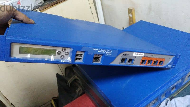 network giga switch poe 48 ports  excellent condition perfect working 2