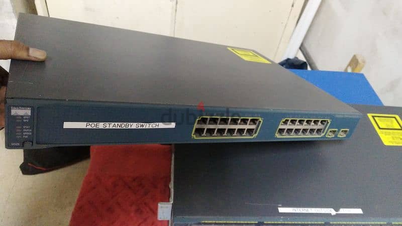 network giga switch poe 48 ports  excellent condition perfect working 3