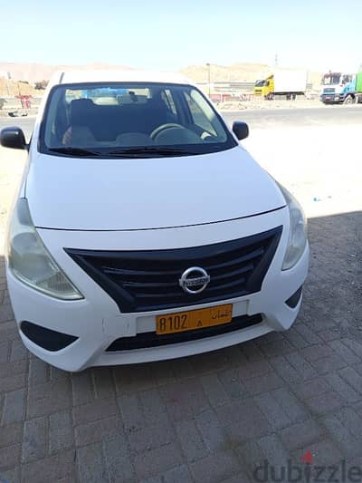 Nissan Sunny 2015