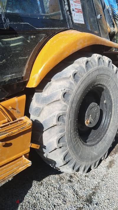 JCB tyre tire 18/4/26 used