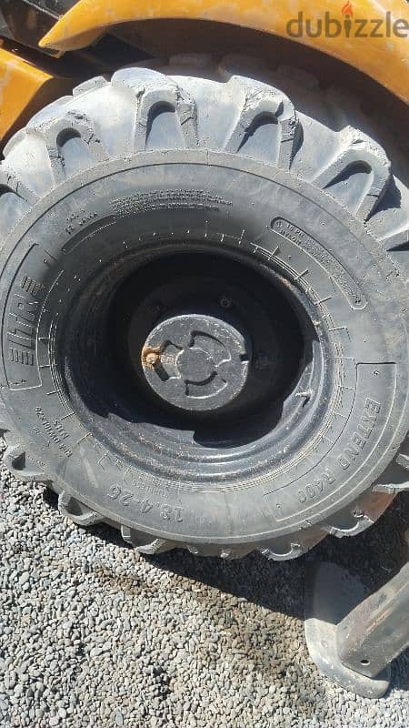 JCB tyre tire 18/4/26 used 4