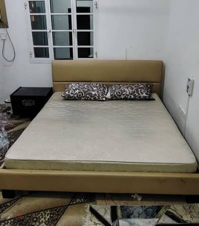 King size bed