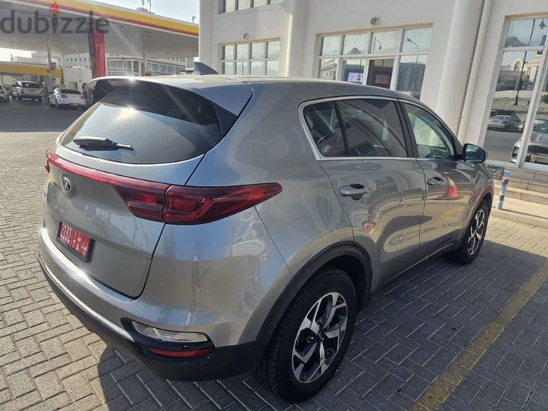 rent a car  kia sportage  تأجير سيارات 1