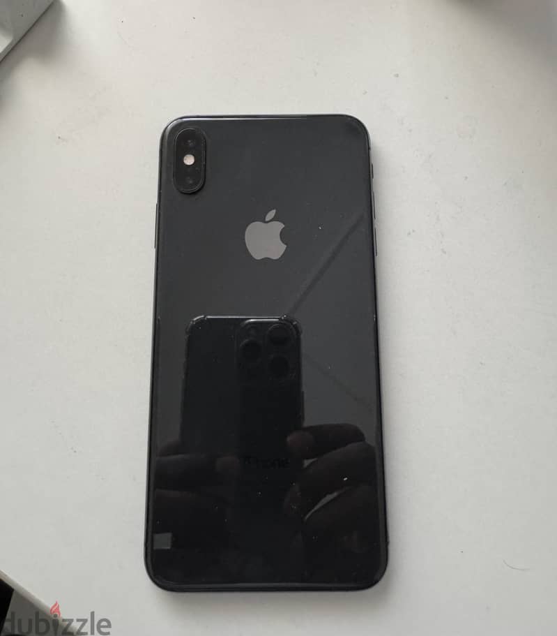 64GB iPhone Xs Max for sale 5