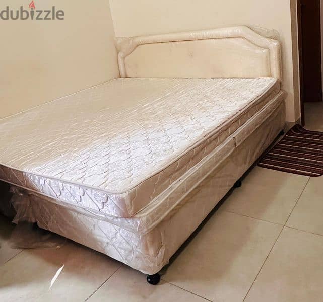 Diwan Bed - King Size 0