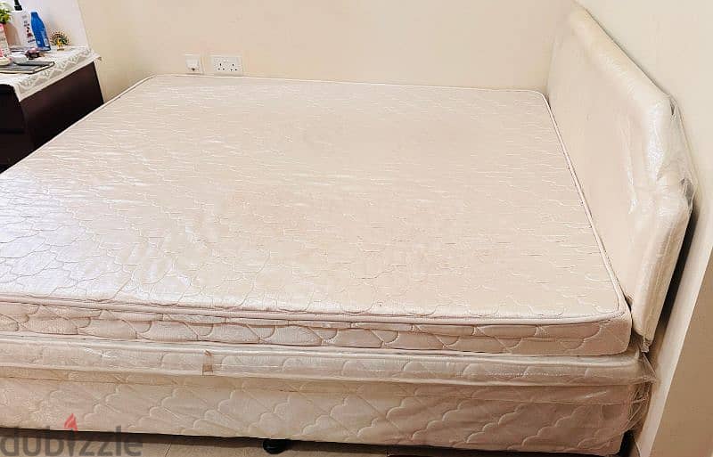 Diwan Bed - King Size 2