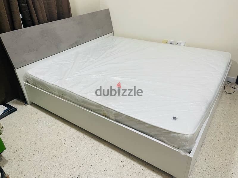 king Size Bed - Made in Italy 0