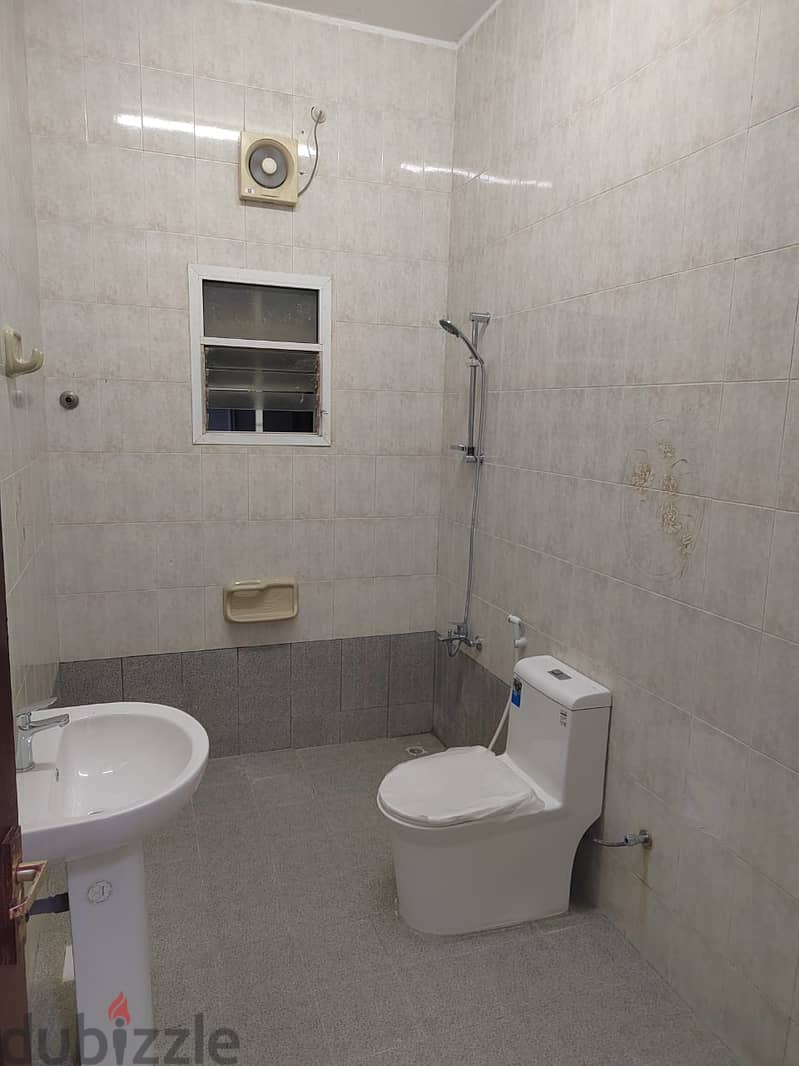 For Rent Flat 4BHK - Al Khawir 4