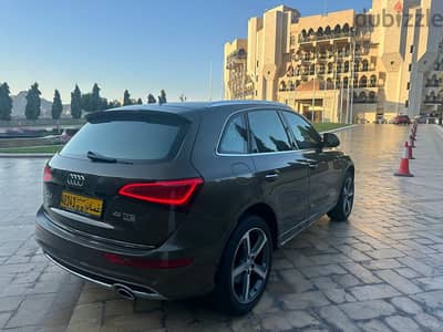 OMAN Audi Q5 2016