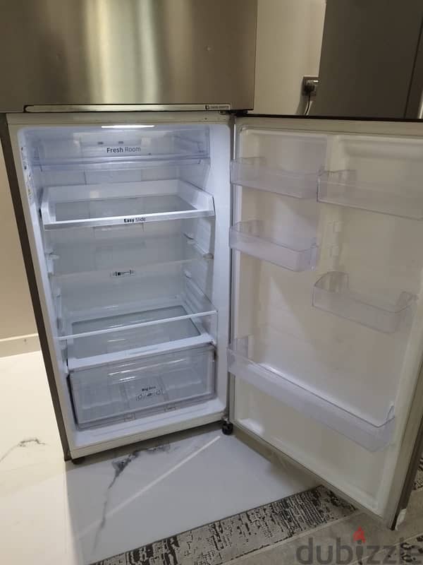 clean refrigerators | ثلاجات نظيفة 13