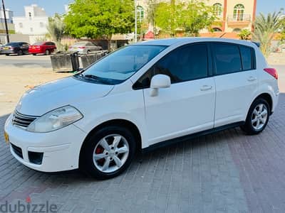 Nissan Tiida 2011