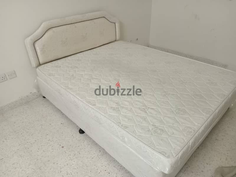 Affordable Queen Size Bed With Mattress 0