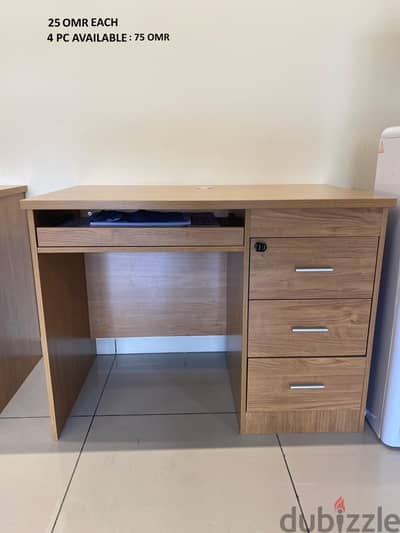 OFFICE/STUDY TABLE FOR SALE