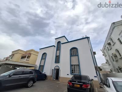 2BHK Apartment FOR RENT Ghubrah near Bank Beirut PPA59