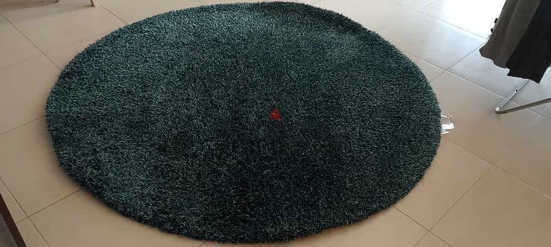 round ml blueish carpet 2