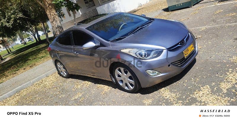 Hyundai Elantra 2012 0