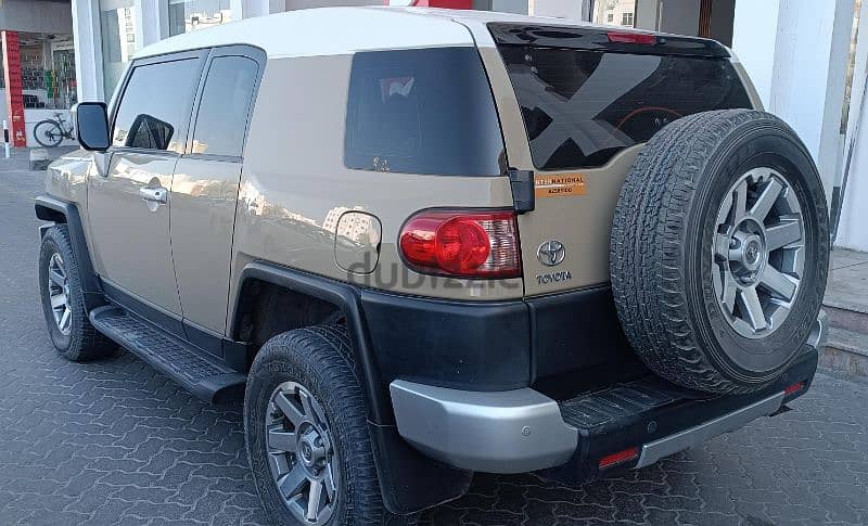 Toyota FJ cruiser for rent with Ramadan offers 2