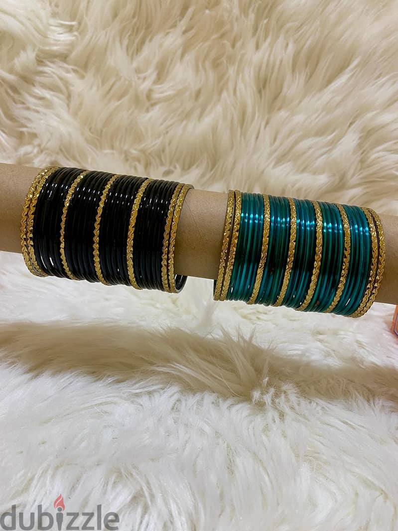 BANGLES AND HENNA FOR EID 0.700 BAISA ONLY!! 13