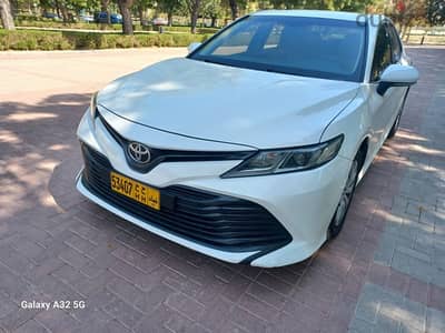 Toyota Camry 2018 OMAN CAR, 130000 km driven