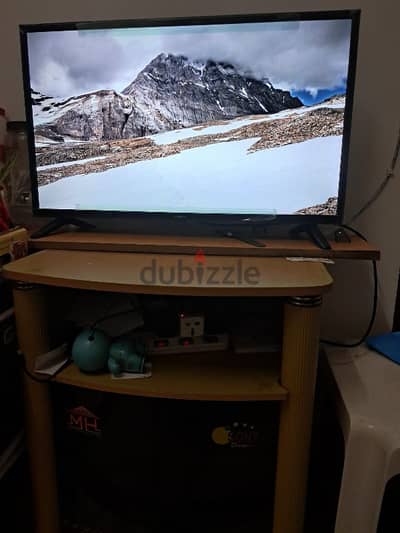 Impex smart tv 32 inch with table