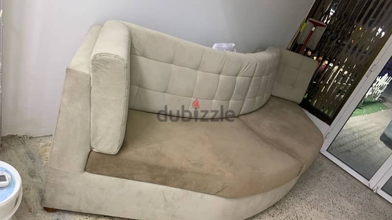 curved couch 0