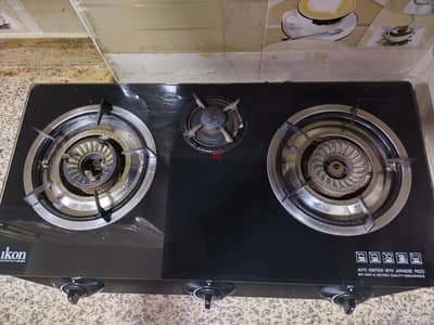 Ikon gas stove 3 burner and glass top tea table