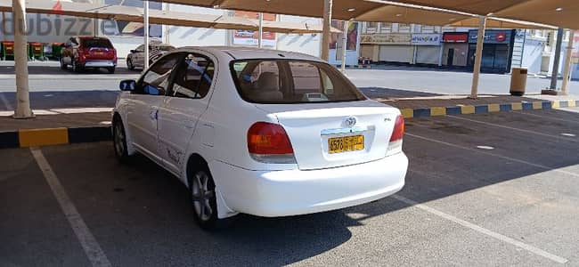 Toyota Echo 2004