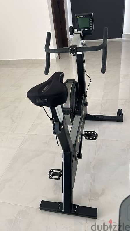 concept 2 c2 bike ( warranty valid ) 0