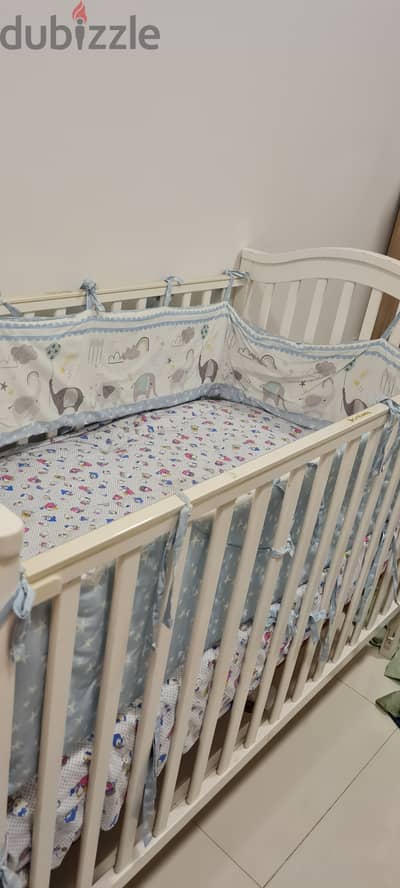 Baby crib