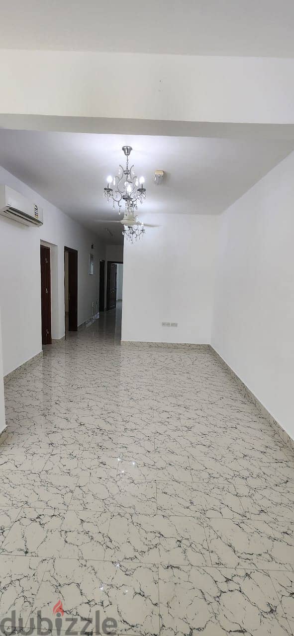 1ME50 - 3 Bhk Flat For Rent In Azaiba 2