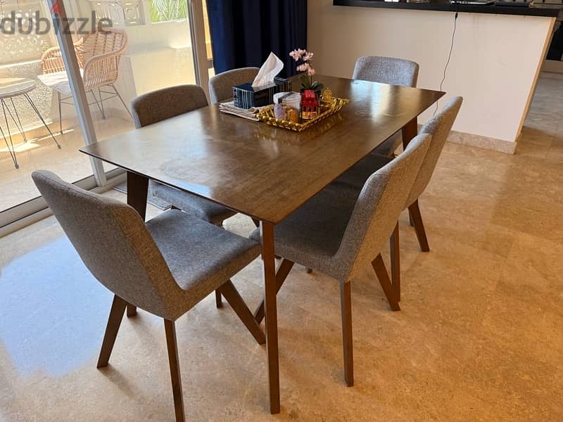 homecentre dining table with 6 chairs 1