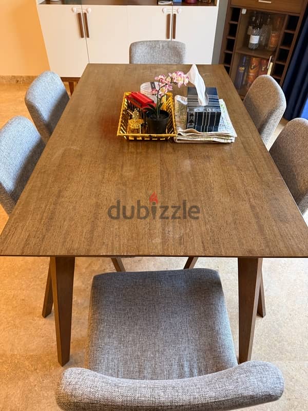 homecentre dining table with 6 chairs 3