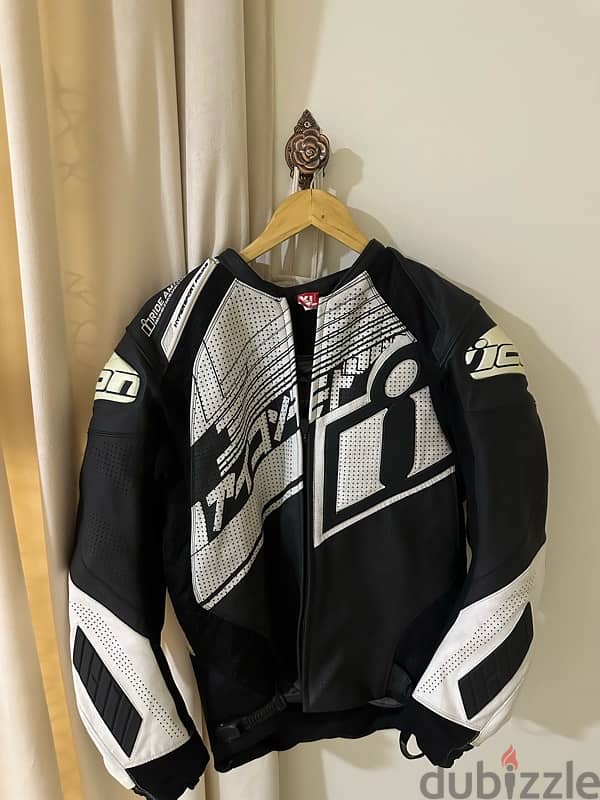 ICON Helmet & Jacket for Sale – Excellent Condition! 1