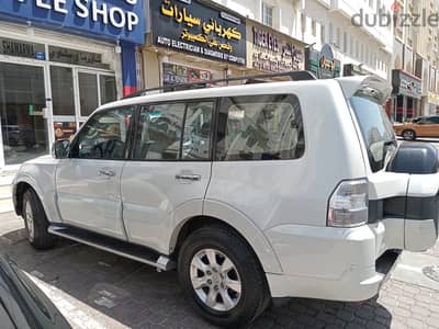 Mitsubishi Pajero 2015