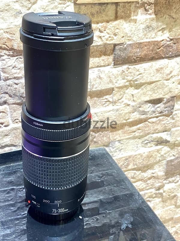 للبيع عدسة كانون 70-300 بسعر 50 ريال 3