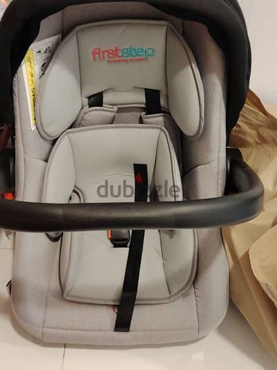 Newborn car seat for sale