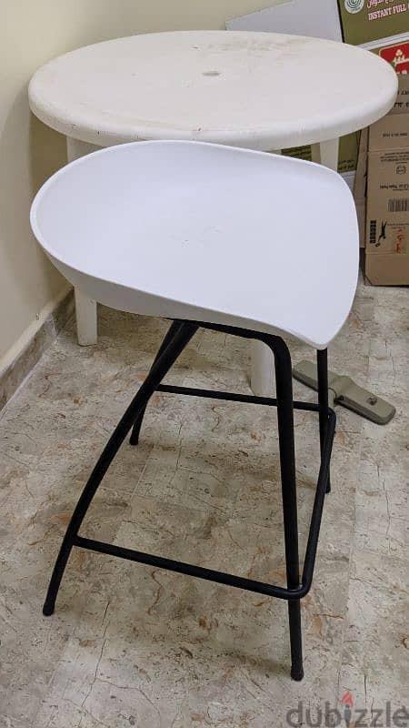 Plastic Table & Modern Bar Chair – Used, Good Condition 2