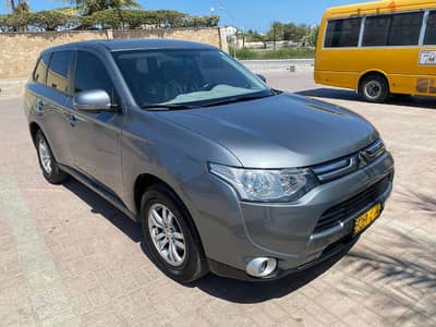 Mitsubishi Outlander 2014