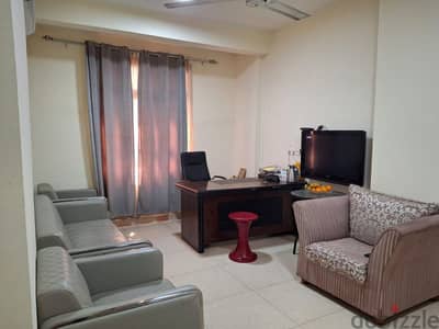 Flat for short term. 3  months Renting