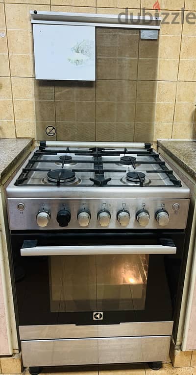 Cooking range (Electrolux) at 30 Omr