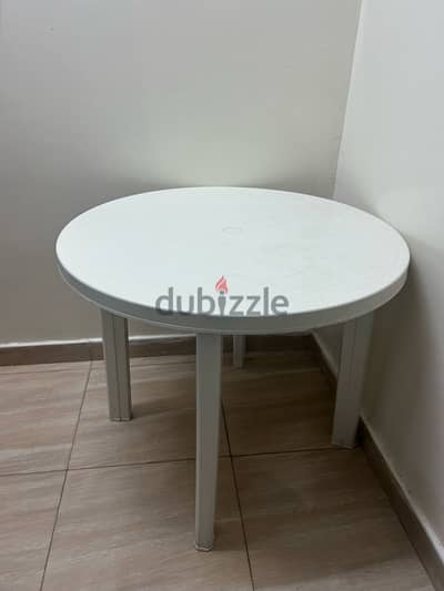 Plastic dining table