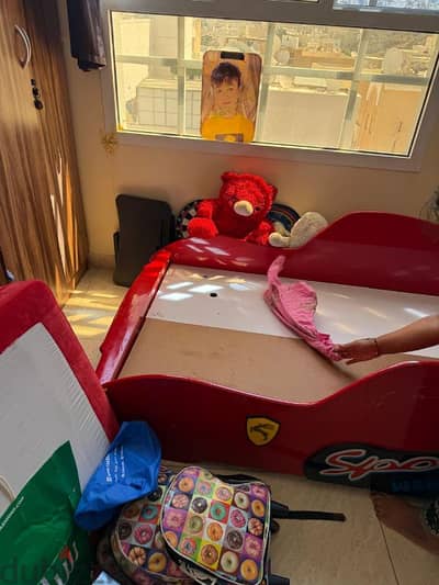 Foldable kids car shaped bed