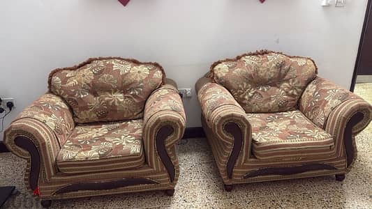 sofa set 2 + 1 + 1