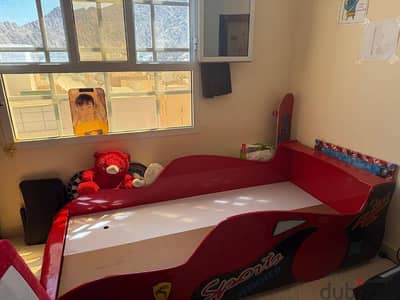 Foldable kids car shaped bed