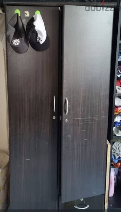 Wardobe cupboard