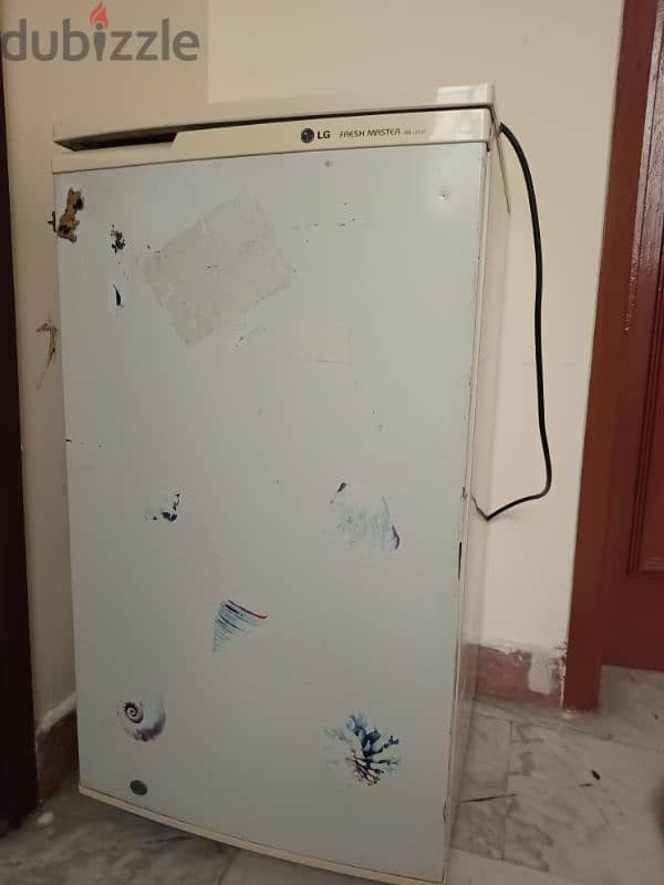 130 L single door Refrigerator 0